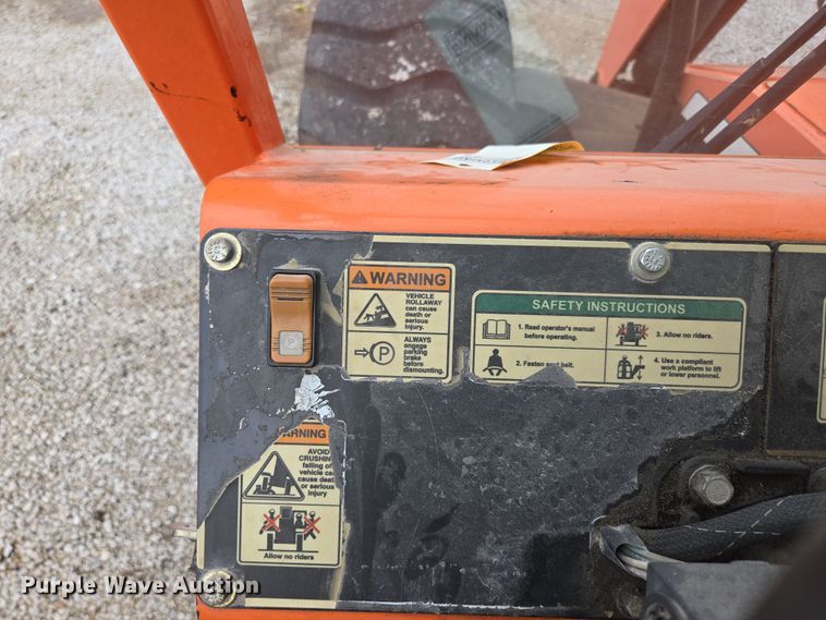 image for item DP6288 2009 Skytrak 10042 telehandler