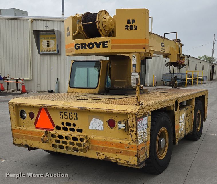 image for item DP6290 1990 Grove AP308 crane truck