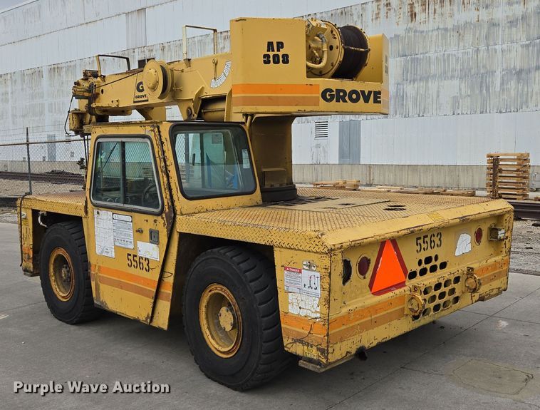 image for item DP6290 1990 Grove AP308 crane truck