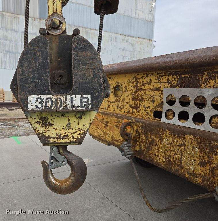 image for item DP6290 1990 Grove AP308 crane truck