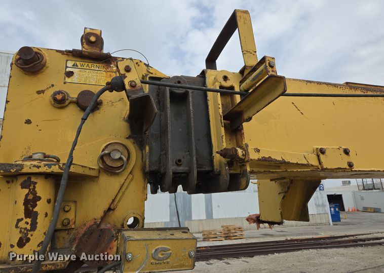 image for item DP6290 1990 Grove AP308 crane truck