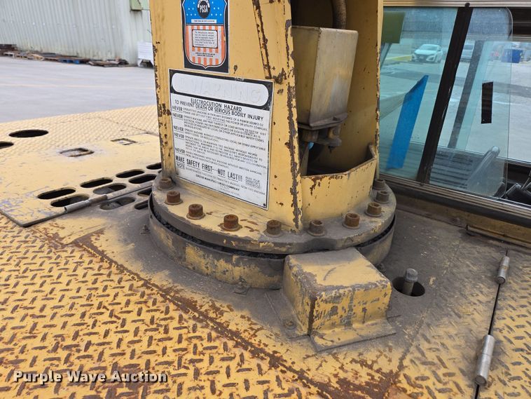 image for item DP6290 1990 Grove AP308 crane truck