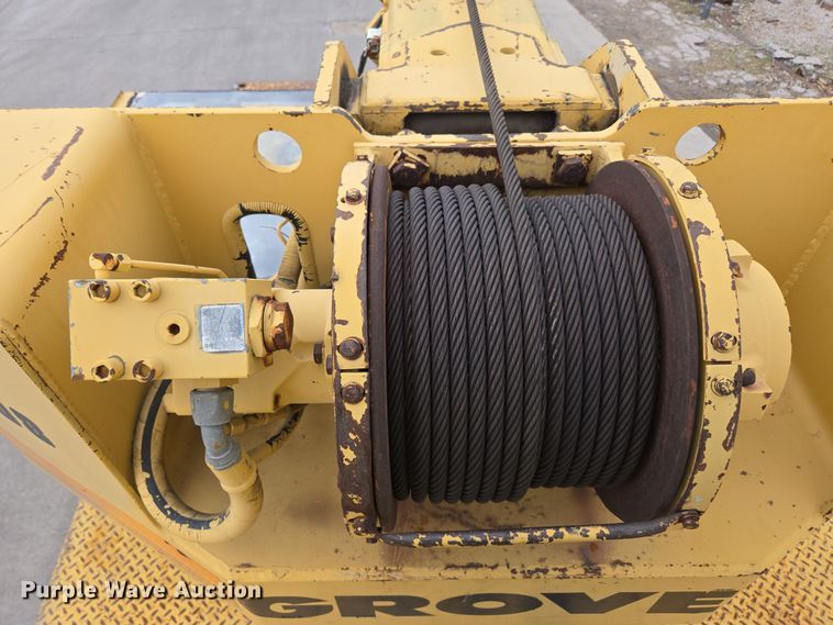 image for item DP6290 1990 Grove AP308 crane truck