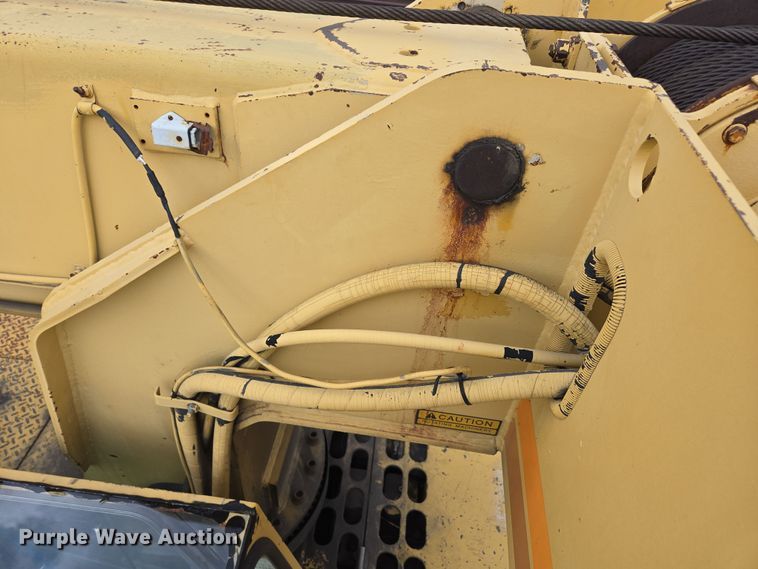 image for item DP6290 1990 Grove AP308 crane truck