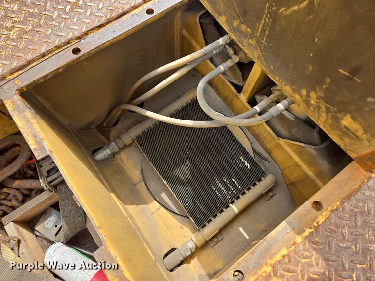 image for item DP6290 1990 Grove AP308 crane truck