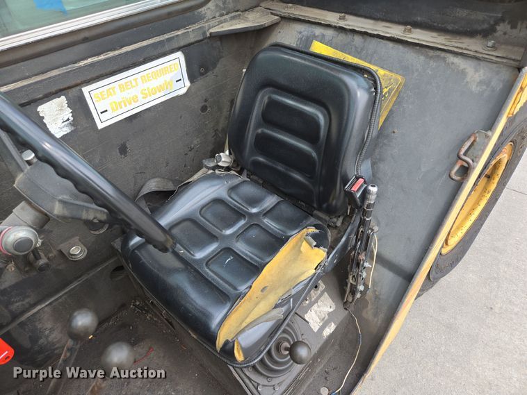 image for item DP6290 1990 Grove AP308 crane truck