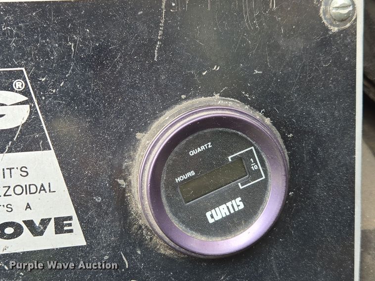 image for item DP6290 1990 Grove AP308 crane truck