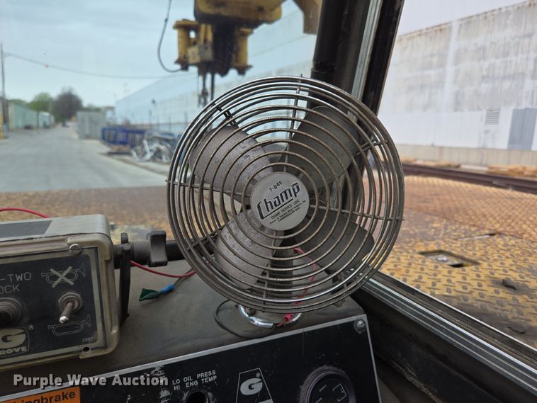 image for item DP6290 1990 Grove AP308 crane truck