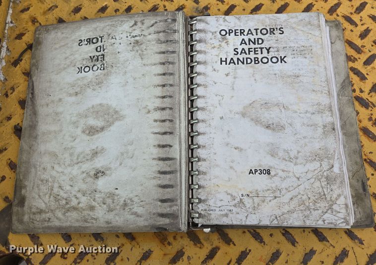 image for item DP6290 1990 Grove AP308 crane truck