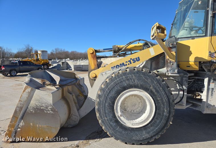 image for item DS5281 2006 Komatsu WA380-6 wheel loader
