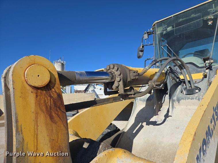 image for item DS5281 2006 Komatsu WA380-6 wheel loader