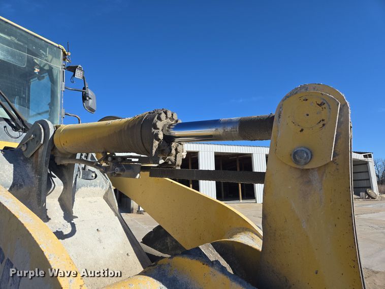 image for item DS5281 2006 Komatsu WA380-6 wheel loader