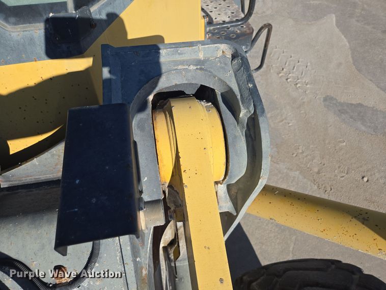 image for item DS5281 2006 Komatsu WA380-6 wheel loader