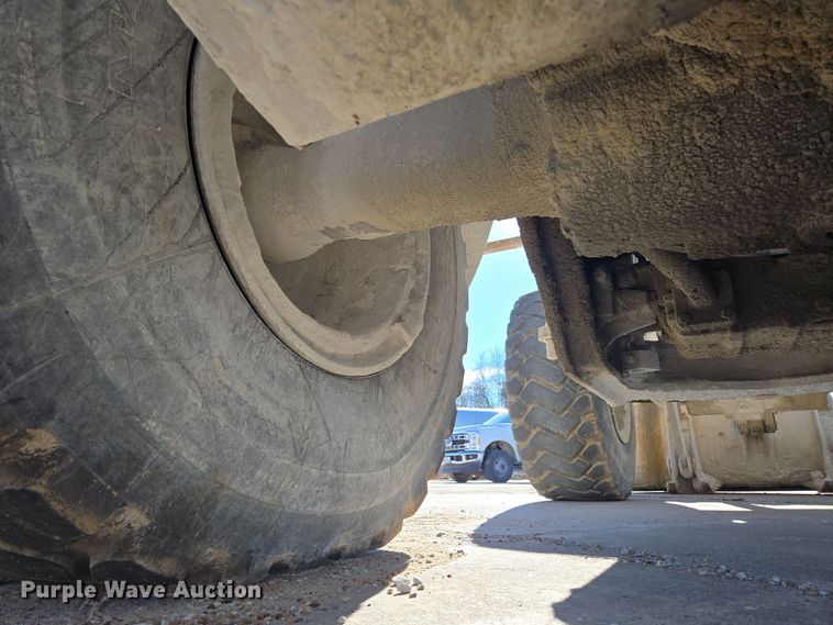 image for item DS5281 2006 Komatsu WA380-6 wheel loader