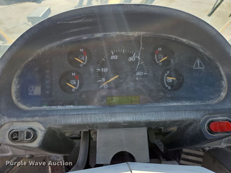 image for item DS5281 2006 Komatsu WA380-6 wheel loader