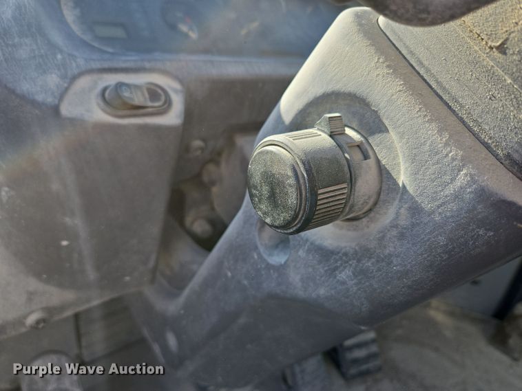 image for item DS5281 2006 Komatsu WA380-6 wheel loader