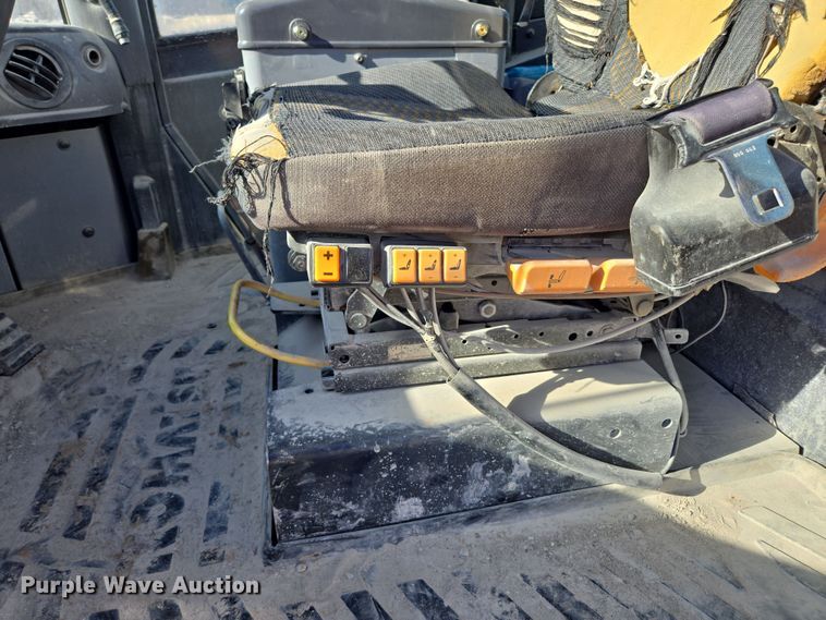 image for item DS5281 2006 Komatsu WA380-6 wheel loader