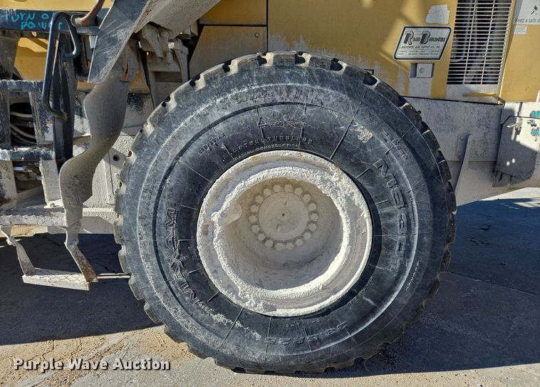 image for item DS5281 2006 Komatsu WA380-6 wheel loader