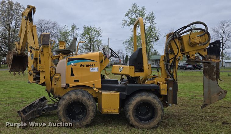 image for item DS5360 2004 Vermeer RT 650 vibratory cable plow