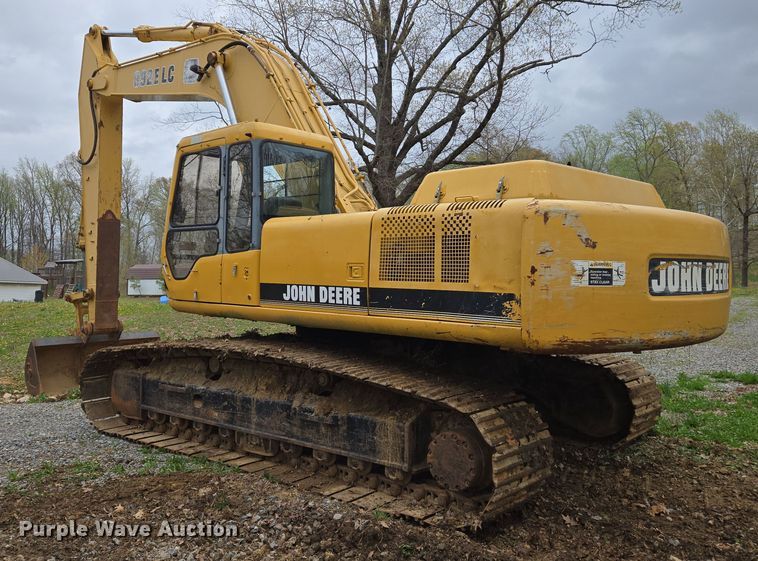 image for item DS5365 1995 John Deere 892E LC excavator
