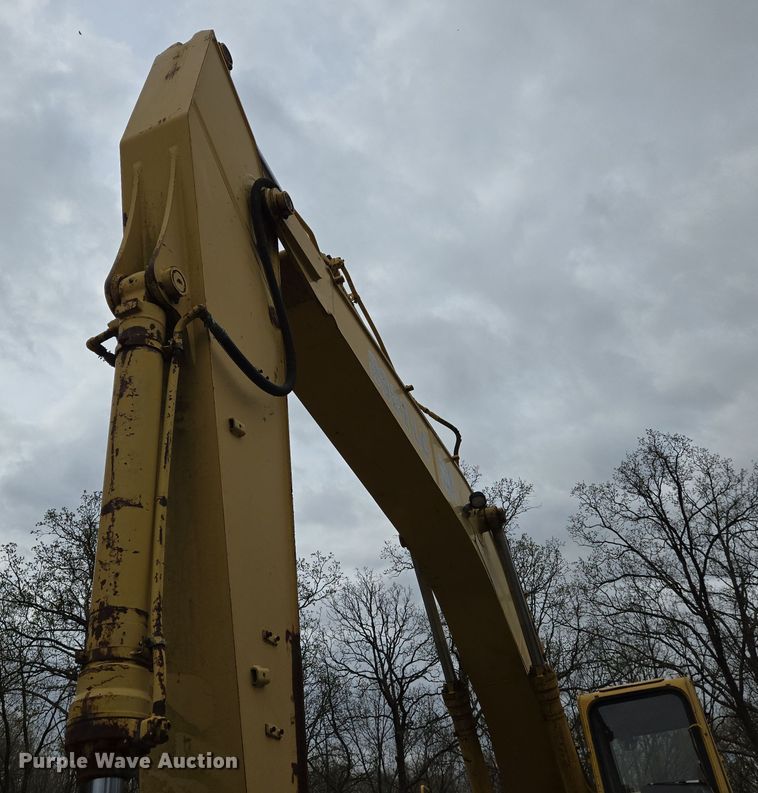 image for item DS5365 1995 John Deere 892E LC excavator