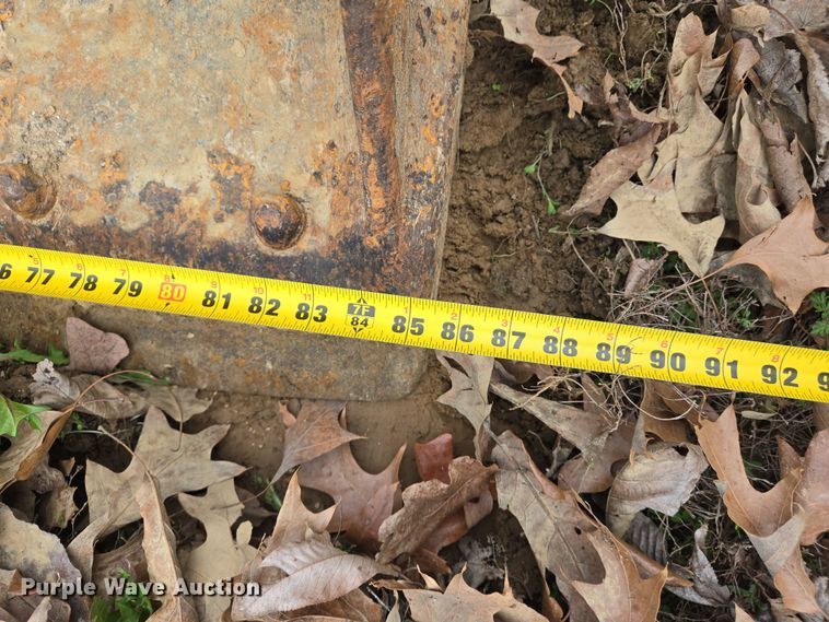 image for item DS5365 1995 John Deere 892E LC excavator