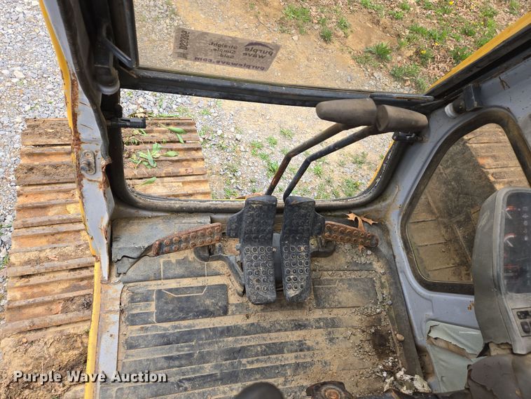 image for item DS5365 1995 John Deere 892E LC excavator