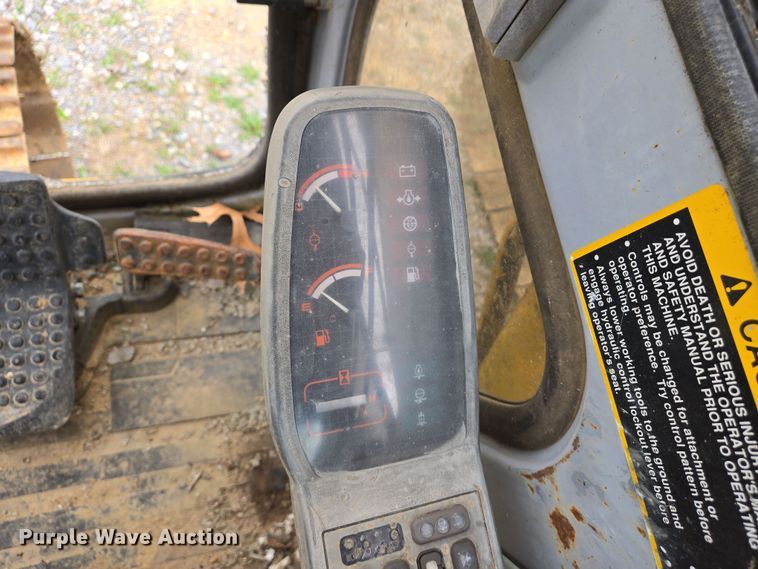 image for item DS5365 1995 John Deere 892E LC excavator