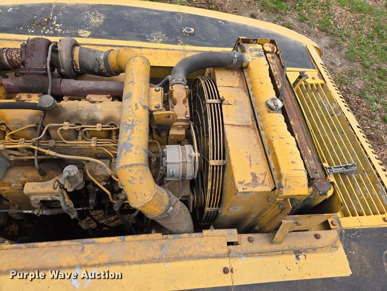 image for item DS5365 1995 John Deere 892E LC excavator