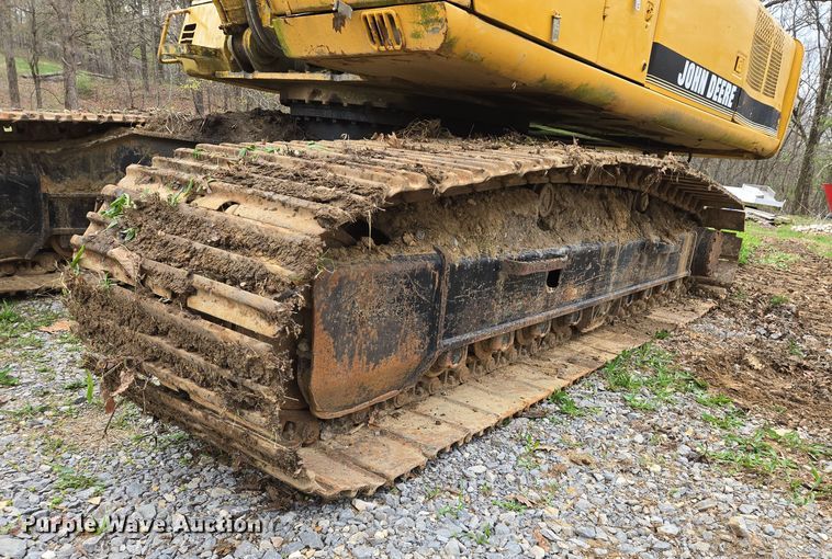 image for item DS5365 1995 John Deere 892E LC excavator