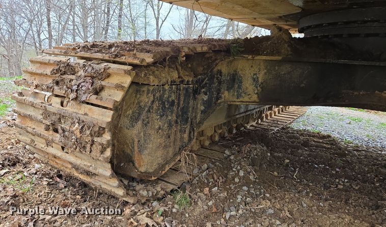 image for item DS5365 1995 John Deere 892E LC excavator