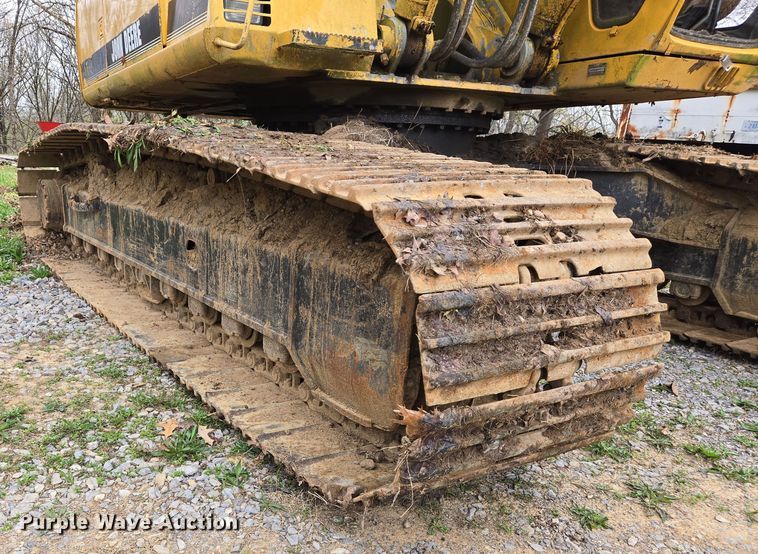 image for item DS5365 1995 John Deere 892E LC excavator