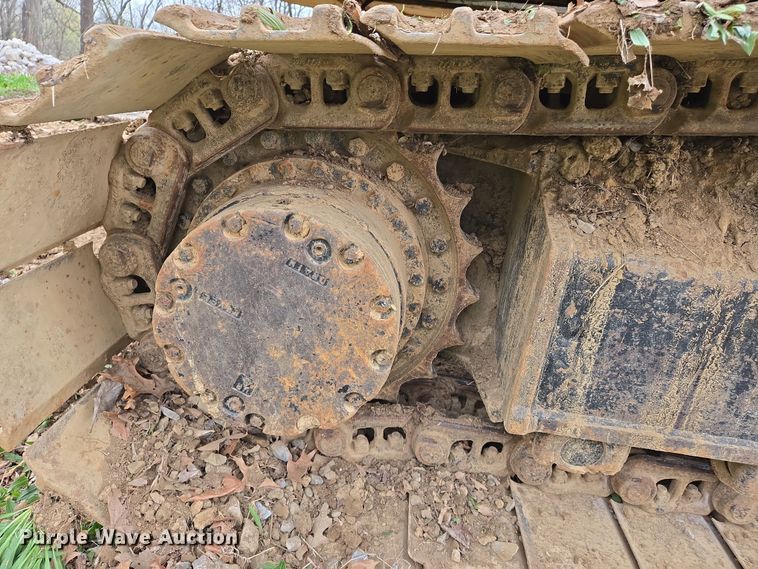 image for item DS5365 1995 John Deere 892E LC excavator