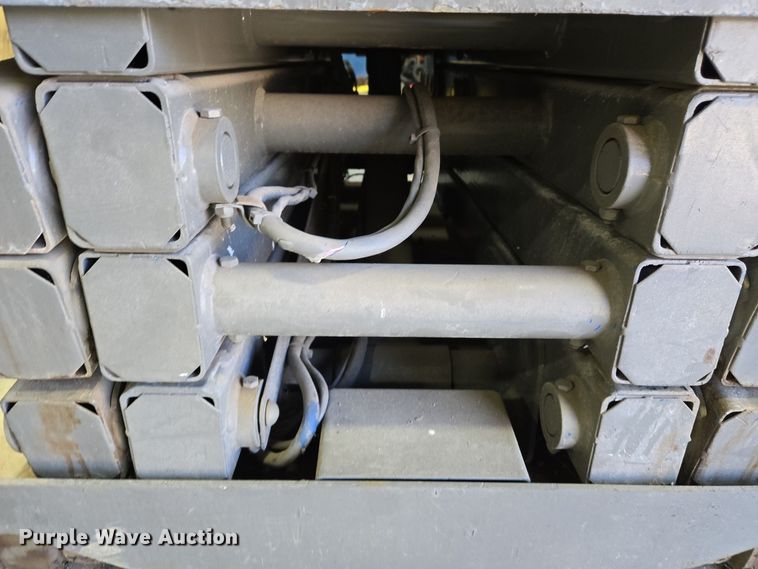 image for item DS5382 Upright 65700-010 scissor lift