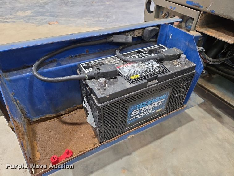 image for item DS5382 Upright 65700-010 scissor lift