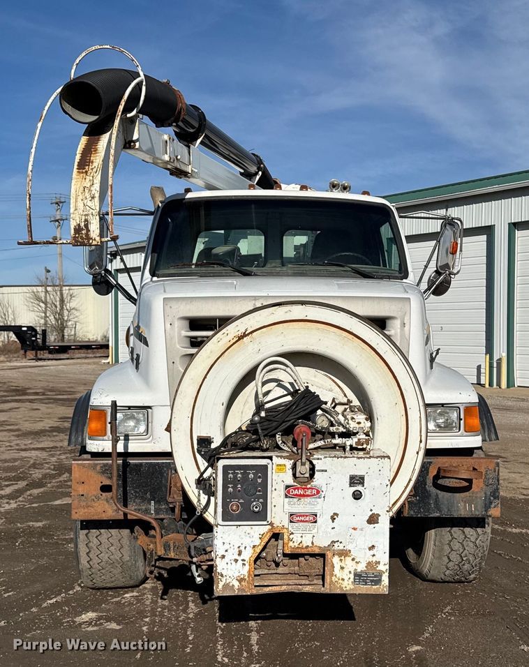 image for item DT0544 2001 Sterling 3126 sewer jetter truck