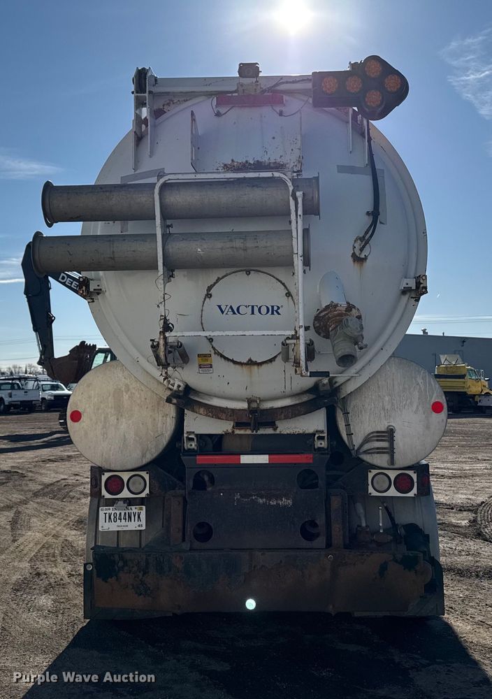 image for item DT0544 2001 Sterling 3126 sewer jetter truck