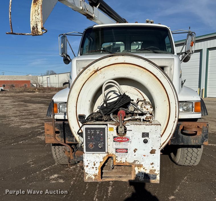 image for item DT0544 2001 Sterling 3126 sewer jetter truck