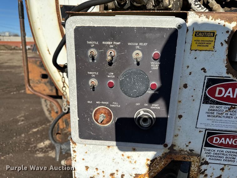 image for item DT0544 2001 Sterling 3126 sewer jetter truck