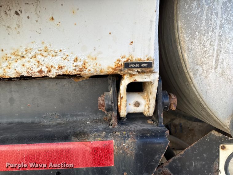 image for item DT0544 2001 Sterling 3126 sewer jetter truck