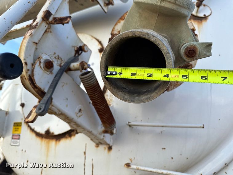 image for item DT0544 2001 Sterling 3126 sewer jetter truck