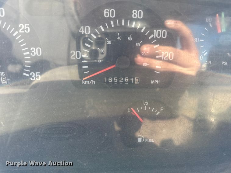 image for item DT0544 2001 Sterling 3126 sewer jetter truck