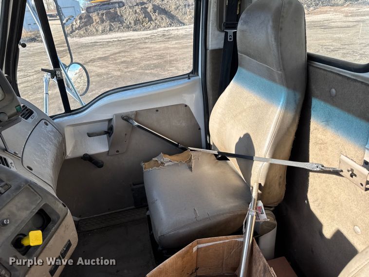 image for item DT0544 2001 Sterling 3126 sewer jetter truck