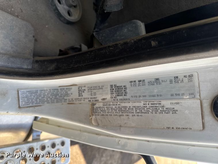 image for item DT0544 2001 Sterling 3126 sewer jetter truck