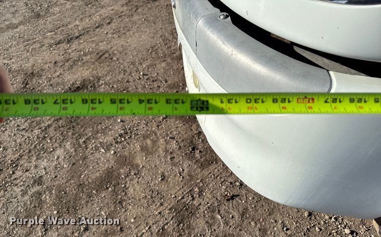 image for item DT0633 2005 Freightliner Columbia dump truck