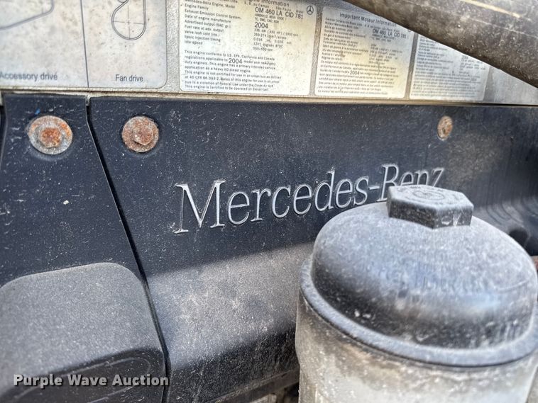 image for item DT0633 2005 Freightliner Columbia dump truck