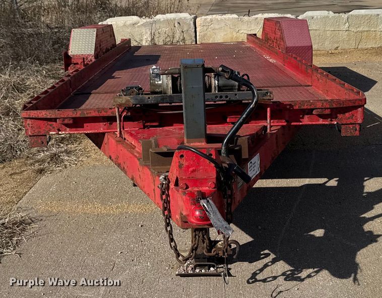 image for item DT0634 2007 Imperial tilt deck equipment trailer