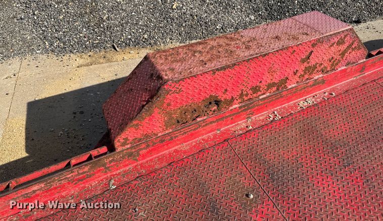 image for item DT0634 2007 Imperial tilt deck equipment trailer