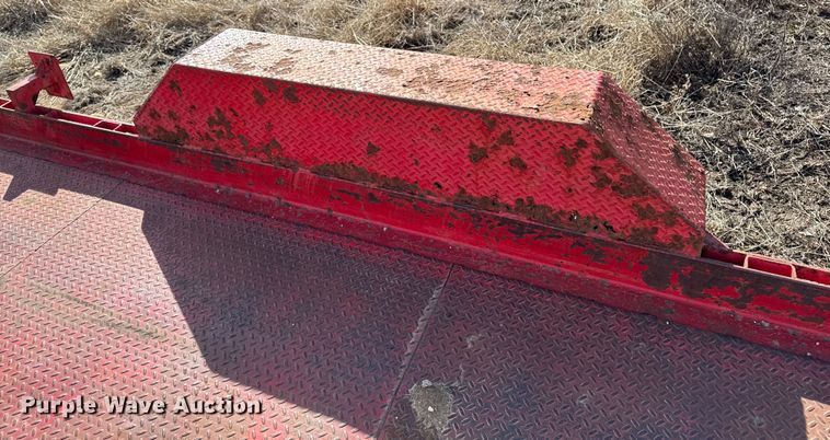 image for item DT0634 2007 Imperial tilt deck equipment trailer