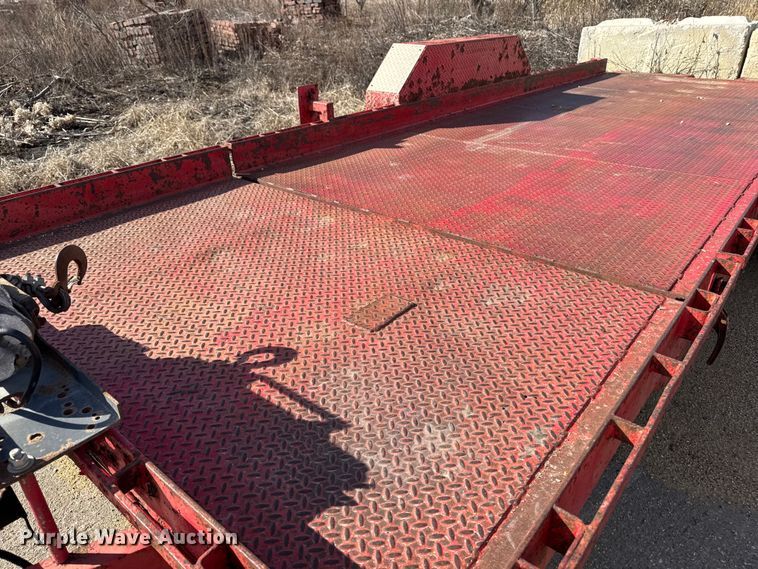 image for item DT0634 2007 Imperial tilt deck equipment trailer